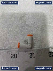 SMC 15401-02 Pneumatic Union Elbow Fitting – actual item, photo 2 of 6