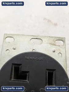 Pass & Seymour NEMA 5-30 Receptacle Outlet – actual item, photo 9 of 11
