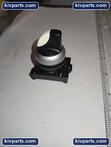 Eaton M22-WRK Selector Switch – actual item, photo 3 of 5