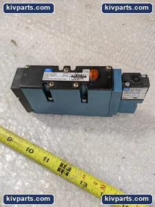 MAC 93A-AAB-BJ3-DM-DDAP-1DM Solenoid Valve – actual item, photo 2 of 7