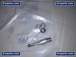 Allen-Bradley 872C-D2NN8-D4 Inductive Proximity Sensor – actual item, photo 3 of 3