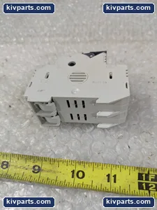 Allen-Bradley 1492-FB2C30 Fuse Holder – actual item, photo 3 of 5