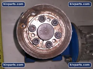 40U03A Reducer with MGM SM 63 C4 Motor – actual item, photo 7 of 8