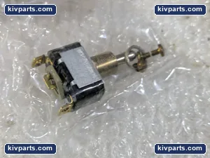 Cutler-Hammer 7581K4 Toggle Switch – actual item, photo 4 of 5