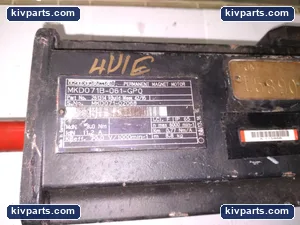 Indramat MKD071B-061-GPQ Permanenet Magnet Motor – actual item, photo 3 of 6