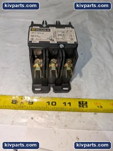Square D 8910DPA33V02 Contactor – actual item, photo 3 of 5