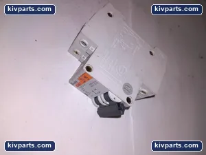 D8 C32H Miniature Circuit Breaker – actual item, photo 7 of 12