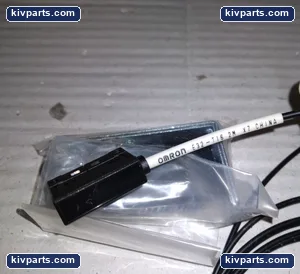 Omron E32-T16 Switch Fiber Optic Sensor – actual item, photo 2 of 4
