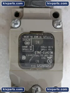 Omron WLCA12-2NLD Limit Switch – actual item, photo 2 of 5