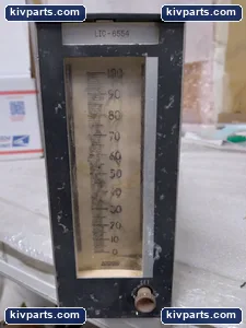 Foxboro 130M-N4 Pneumatic Controller – actual item, photo 4 of 8