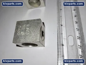 Ilsco D1433 Circuit Breaker Lug – actual item, photo 3 of 6
