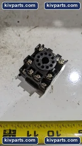 IDEC SR3P-05 Relay Socket – actual item, photo 4 of 5