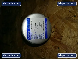 Setra 239105-04-WRD 239 Pressure Transducer Sensor – actual item, photo 2 of 3