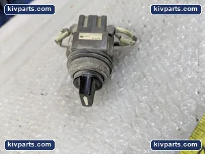 IDEC ASTN Selector Switch – actual item, photo 3 of 4