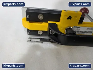 Euchner 097602 Riegel TP-GFK-F – actual item, photo 3 of 6