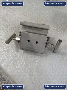 M-650SCT Three Valve – actual item, photo 5 of 6