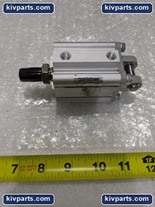 SMC CDQ2D40-25DMZ-M9NMAP Compact Pneumatic Cylinder – actual item, photo 3 of 5