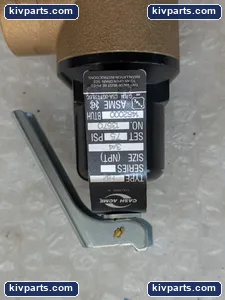 F82 Bronze Pressure Relief Valve – actual item, photo 2 of 5