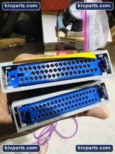 20276 Connector – actual item, photo 2 of 4
