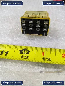 IDEC RH4B-U Ice Cube Relay – actual item, photo 3 of 5
