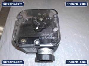 DG150T 84447832 Gas Pressure Switch – actual item, photo 2 of 6