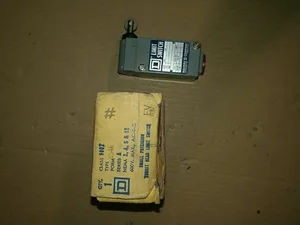 Square D 9007B54F Turret Head Limit Switch