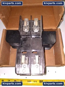Mersen 21007 Fuse Block – actual item, photo 2 of 5