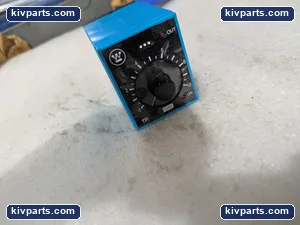 Westinghouse TR0F1P120A Electronic Timer Delay Off Relay – actual item, photo 6 of 9