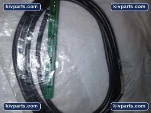 CS073B 4 LED with Long Black Cable – actual item, photo 4 of 6