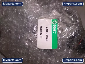 SMC AC40-J1I24 Air Filter Regulator with Gauge – actual item, photo 2 of 3