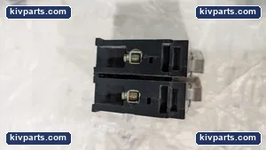 BREAKER 15A 2 POLE COMMON TRIP 15AMP BOLT TYPE – actual item, photo 5 of 6