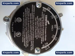 Cooper HRC1 Crouse-Hinds Thermostat – actual item, photo 3 of 7