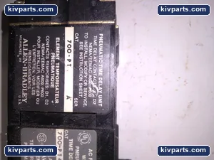 Allen-Bradley 700-P400A1 AC Relay – actual item, photo 6 of 10