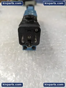 MAC 825C-PM-111JJ-552 Solenoid Air Valve – actual item, photo 5 of 6