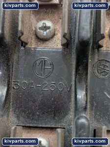 E80A3SP Fuse Block Holder – actual item, photo 8 of 11