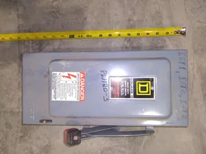 Square D PW120-3