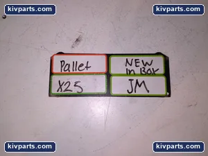 Black Box PDUBV24-S20-120V Receptacle – actual item, photo 4 of 4