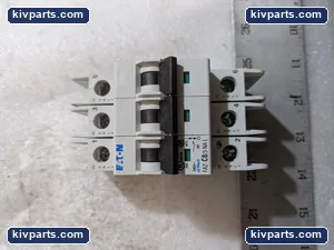 Eaton FAZ-C8/3-NA-L Miniature Circuit Breaker – actual item, photo 4 of 11