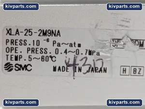 SMC XLA-25-2M9NA Vacuum Angle Valve D-M9N Switch – actual item, photo 2 of 6