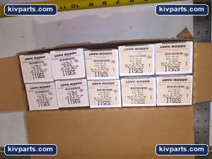 Cooper 53511 Receptacle – actual item, photo 2 of 4