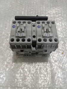 Allen-Bradley 100-C09E Reversing Interlock Aux Block