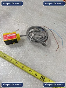 Banner SMA91ESR Valu-Beam Photoelectric Sensor – actual item, photo 4 of 5