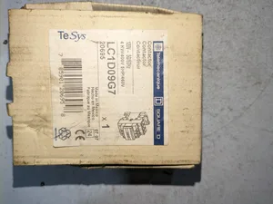 Telemecanique LC1D09G7 Square Contactor