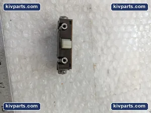 Cutler-Hammer C320KA4 Ser A2 Auxiliary Contact – actual item, photo 2 of 5