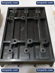 Underwriters 581-G 60100 Fuse Holder Block – actual item, photo 3 of 4