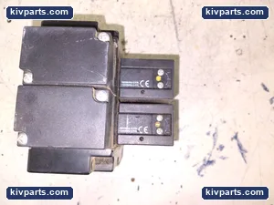 Parker F3152BHC23A Pneumatic Solenoid Valve – actual item, photo 3 of 4