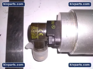 912AJ-40 CMT 912 Proximity Switch – actual item, photo 3 of 6