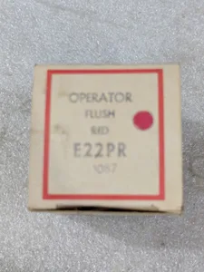 Eaton E22PR Red Flush Pushbutton Operator