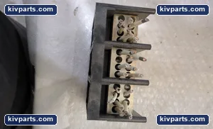 Mersen 66583 Power Distribution Block – actual item, photo 3 of 4