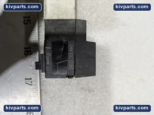 SMC NVZS2150-5FZ Pneumatic Component – actual item, photo 3 of 5